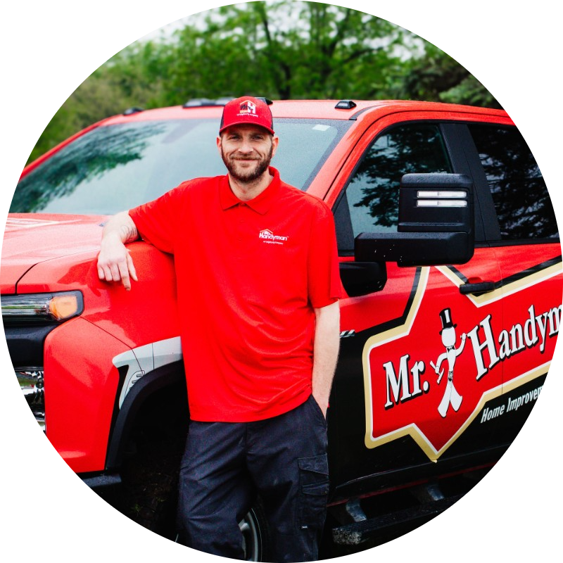 Mr.-Handyman-of-Des-Moines-Travis-3280