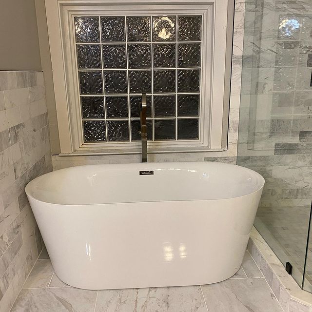 Bathtub