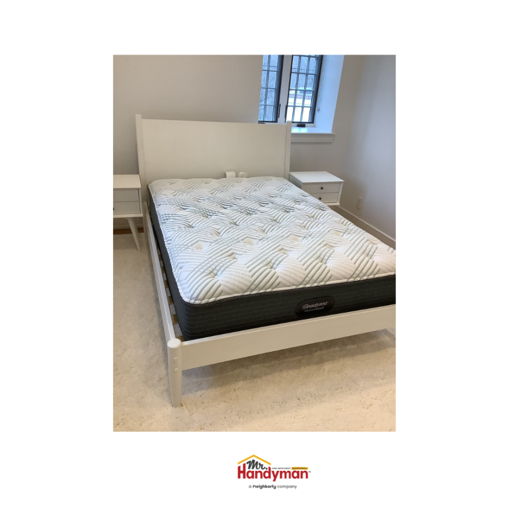 Bed and Nightstands Assembly