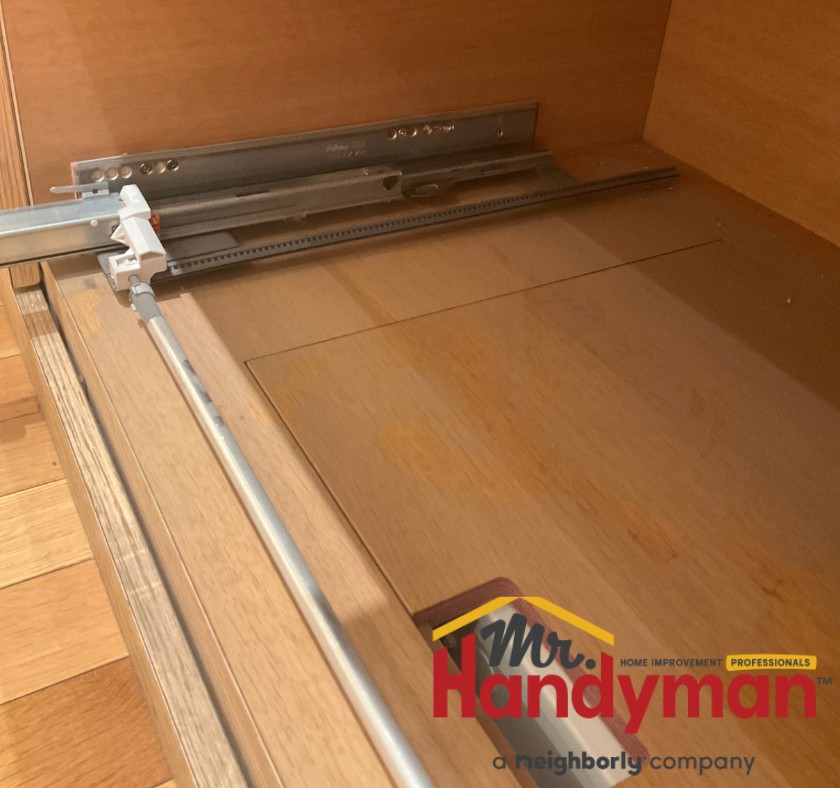 Commercial drawer slides