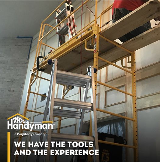 Custom Wall Molding Work