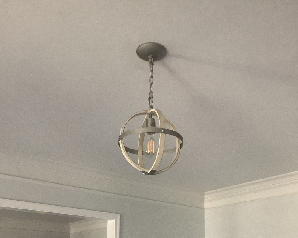 Decorative ceiling light