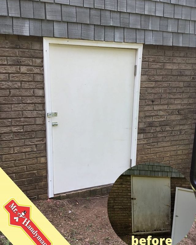 Replacing this crawlspace door