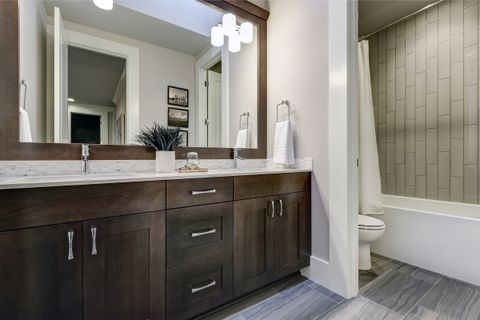 bathroom remodelling
