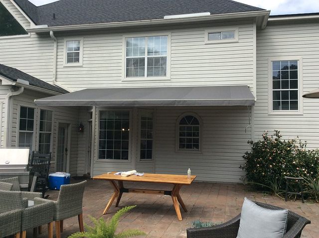 New awning make hot bearable.