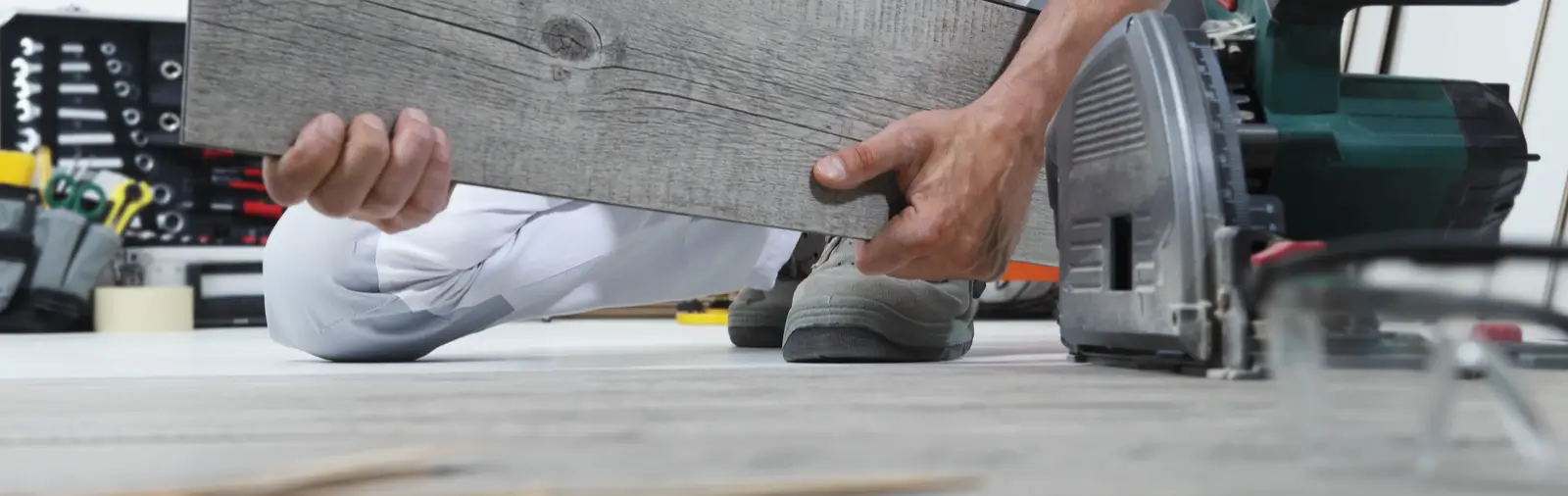 Cutting vinyl plank flooring to fit