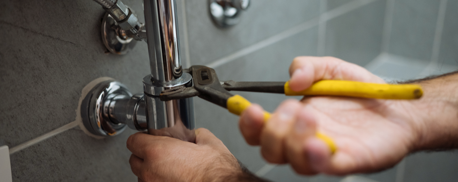 Handyman plumbing